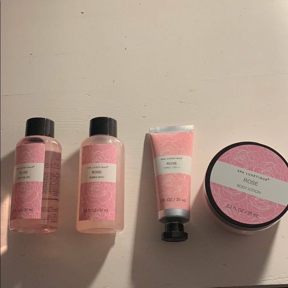 Spa Luxetique Rose set!